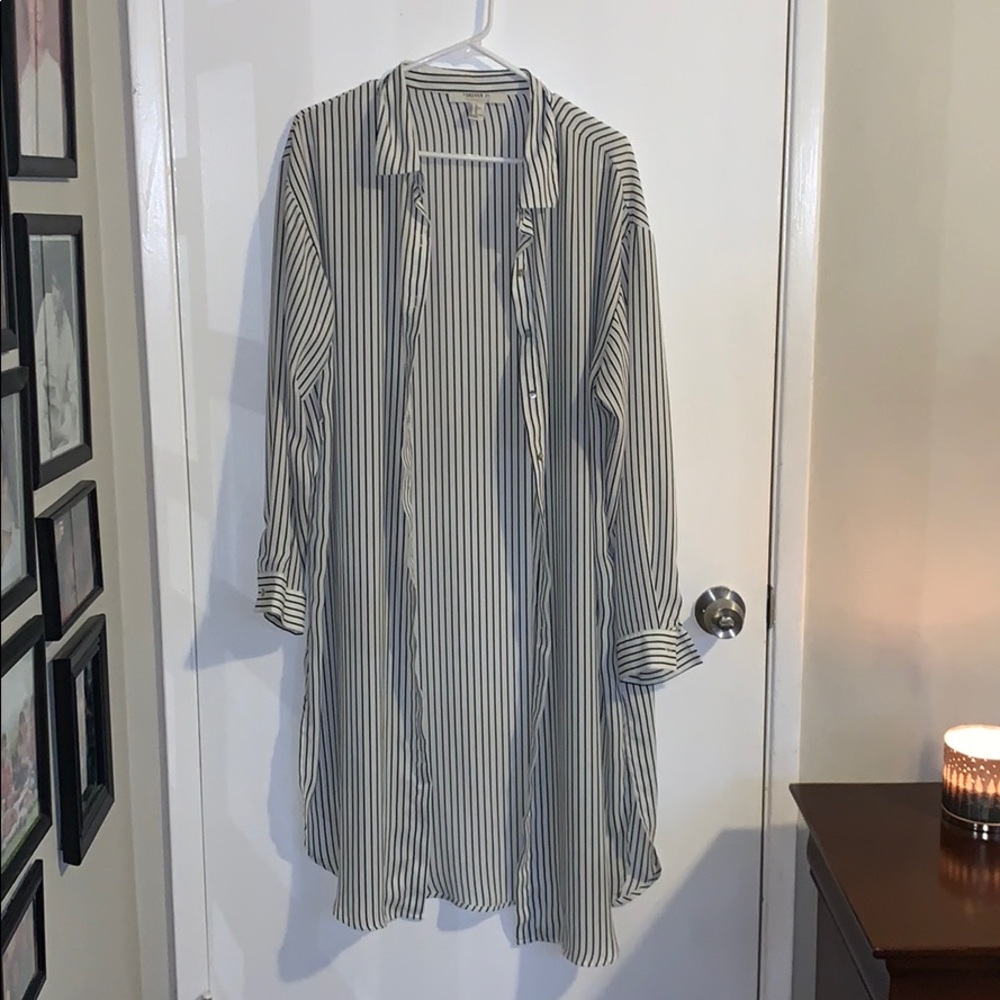 Buttoned up shirt/dress